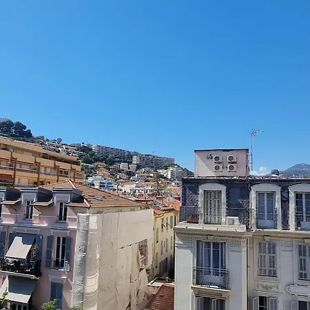 Apartment Renove, Centre, Proche Commodites Nice
